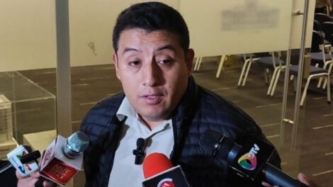 Sesión legal del MAS convocada por Andrónico Rodríguez