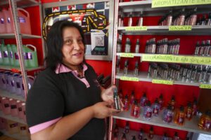 Emprendimiento de mujeres y comunidad LGTBI en Ecuador
