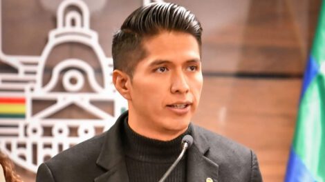 Andronico Rodríguez convoca a sesión de la ALP