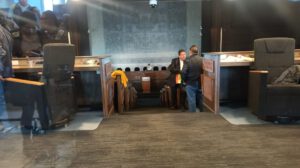 Sabotaje a sesión legislativa