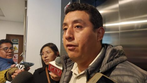 El presidente de la comisión de Constitución, senador Miguel Rejas, habla sobre el proceso de elecciones judiciales