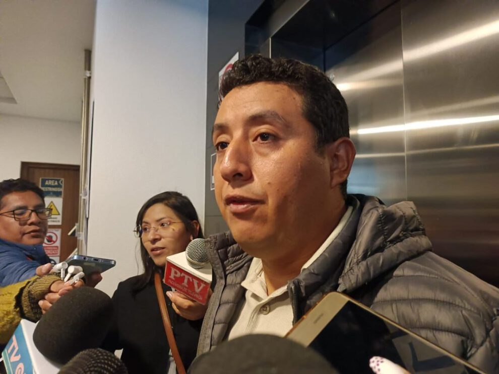 El presidente de la comisión de Constitución, senador Miguel Rejas, habla sobre el proceso de preselección y las elecciones judiciales