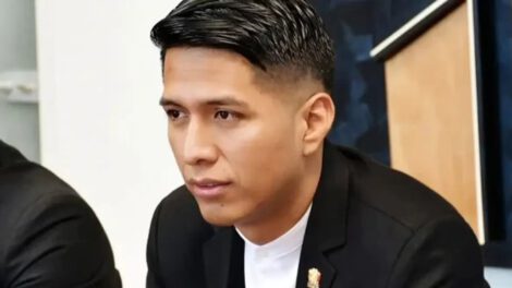 Andrónico Rodríguez suspendido por Tribunal Constitucional