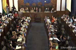 Senado exige rectificación sobre fumigación que sabotea sesión legislativa