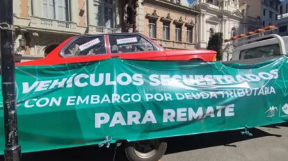 Embargo de vehículos morosos en La Paz