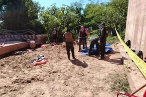 Colapso del Puente del Río Rapulo en Santa Ana