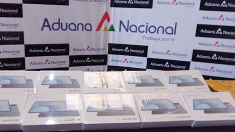 Contrabando de dispositivos electrónicos en Aduana Regional Oruro