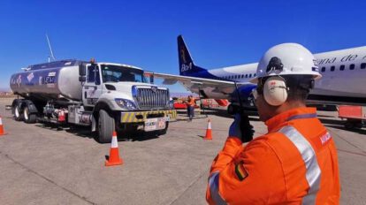 suministro de combustible de aviación en Bolivia
