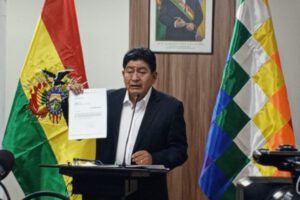 Tensión en sector del transporte por rechazo de diálogo con presidente Luis Arce