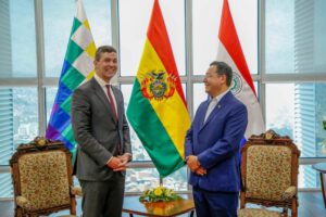 Visita del presidente de Paraguay, Santiago Peña, a Bolivia para fortalecer vínculos