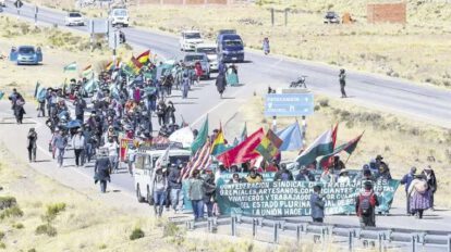 Marcha de gremiales hacia La Paz