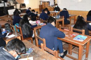horario invernal en La Paz para precautelar salud de estudiantes