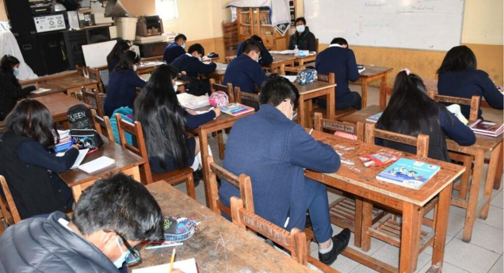 horario invernal en La Paz para precautelar salud de estudiantes