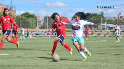 Fútbol femenino en Bolivia con GV San José e Independiente en la División Profesional
