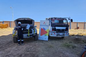 Aduana incauta vehículos contrabando en Bolivia