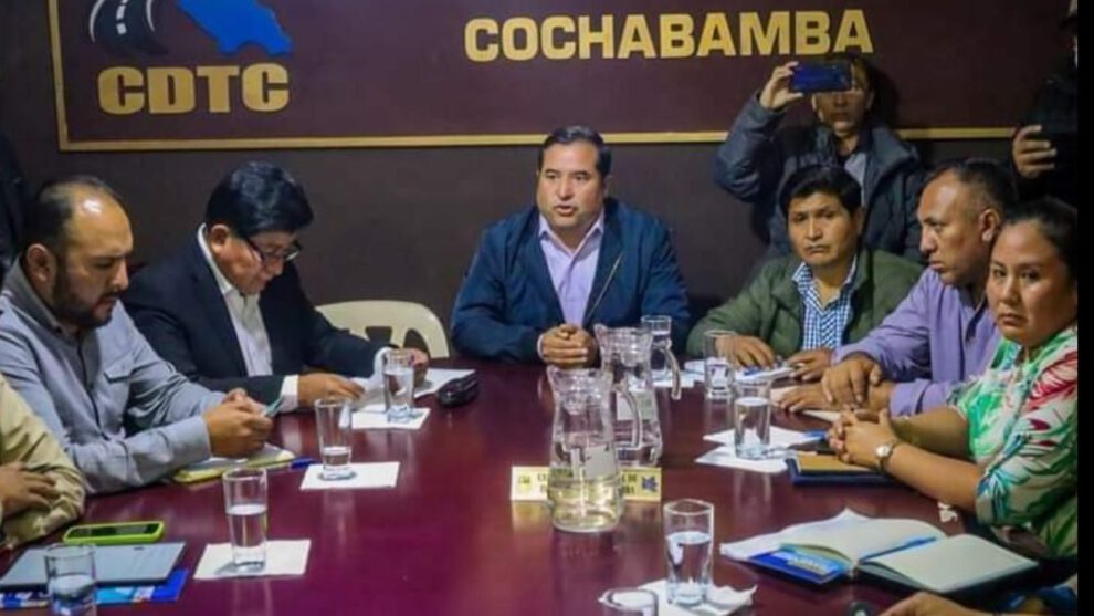 Transportistas de Cochabamba aceptan negociación con el Gobierno