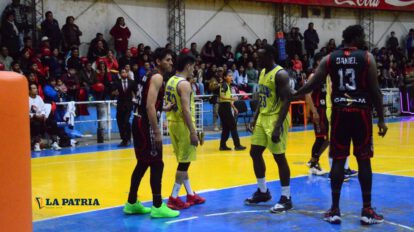 Carl A-Z vs Básquetbol La Paz en la Liga Boliviana de Básquetbol