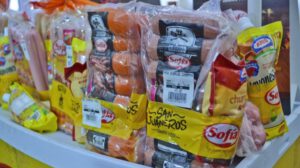 Senasag recomienda consumir embutidos con registro sanitario
