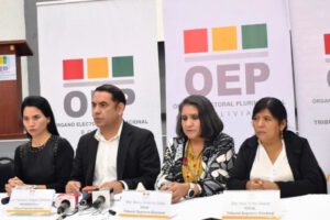 Encuentro multipartidario del TSE sobre elecciones primarias en Bolivia