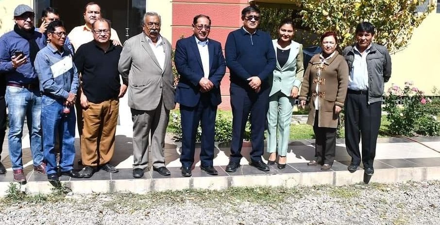 Descentralización académica en Quillacollo con UMSS