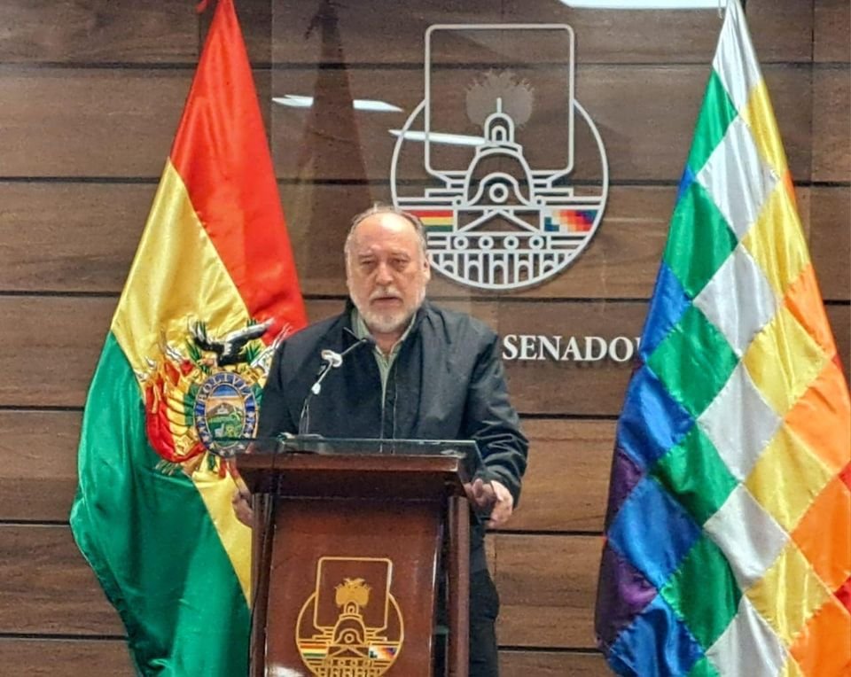 Conspiración contra la democracia en Bolivia