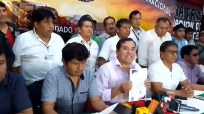 paro y bloqueo indefinido en Bolivia por falta de respuestas del Gobierno
