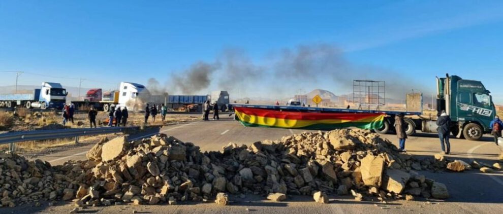 paro nacional transporte pesado en Bolivia