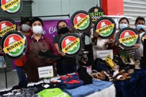 Feria Plurinacional de la Artesanía en Santa Cruz de la Sierra