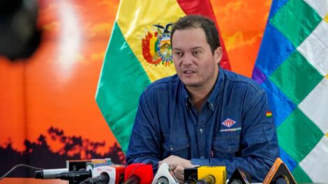 Deuda de YPFB reconocida por Armin Dorgathen