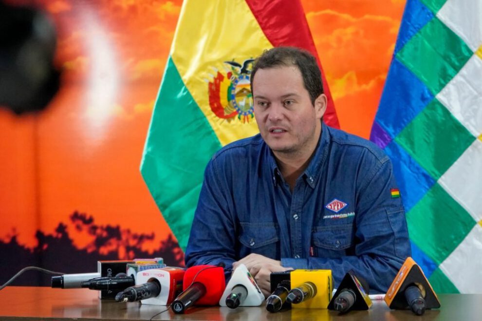 Deuda de YPFB reconocida por Armin Dorgathen