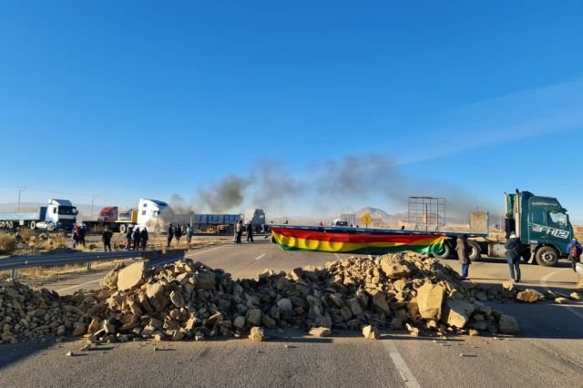 Postergación de reunión con Gobierno por dificultades logísticas