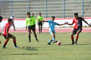 Triunfos de CDT Real Oruro y Sur-Car en la Copa Simón Bolívar