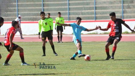 Triunfos de CDT Real Oruro y Sur-Car en la Copa Simón Bolívar