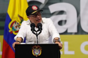 Investigación interna por espionaje a magistrados de la Corte Constitucional en Colombia