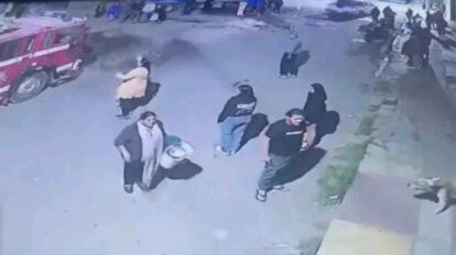 Incendio en tráiler provocado por juego pirotécnico