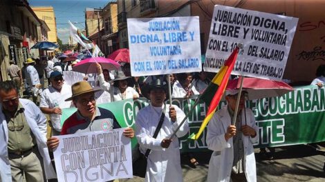 Médicos niegan haber recibido invitación formal para retomar diálogo sobre Ley 035 de Pensiones