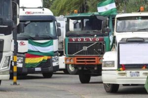 Gobierno estima pérdida de $us 50 millones por día si transportistas bloquean carreteras