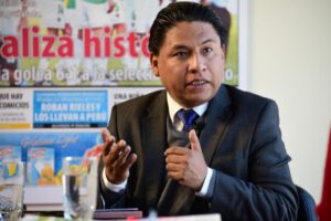 Proceso penal por prevaricato anunciado por Iván Lima