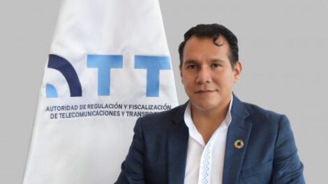 Ecojet multa ATT por falta de compensación a pasajeros