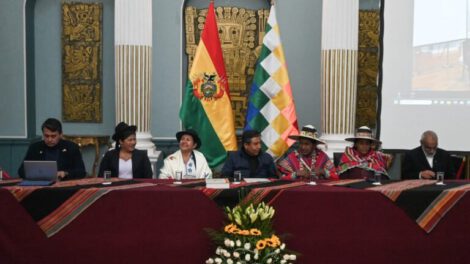 Códigos del Vivir Bien de los Pueblos Ancestrales del Mundo