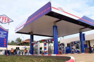 Suministro de combustibles en Bolivia