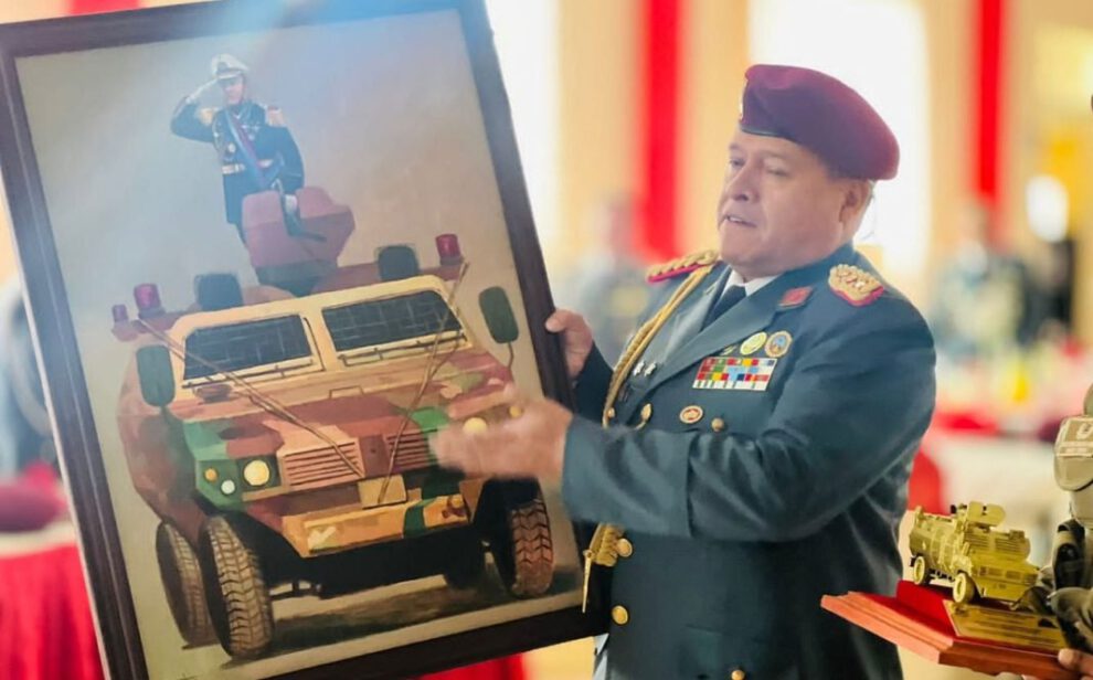 Zúñiga se consideraba el general del pueblo según ministra Prada