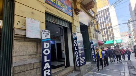 Incremento del dólar y euro en Bolivia tras presunto golpe de Estado
