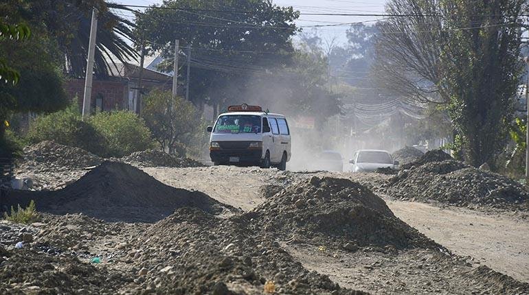 Conflicto de límites entre Quillacollo y Vinto afecta a vecinos por obras inconclusas
