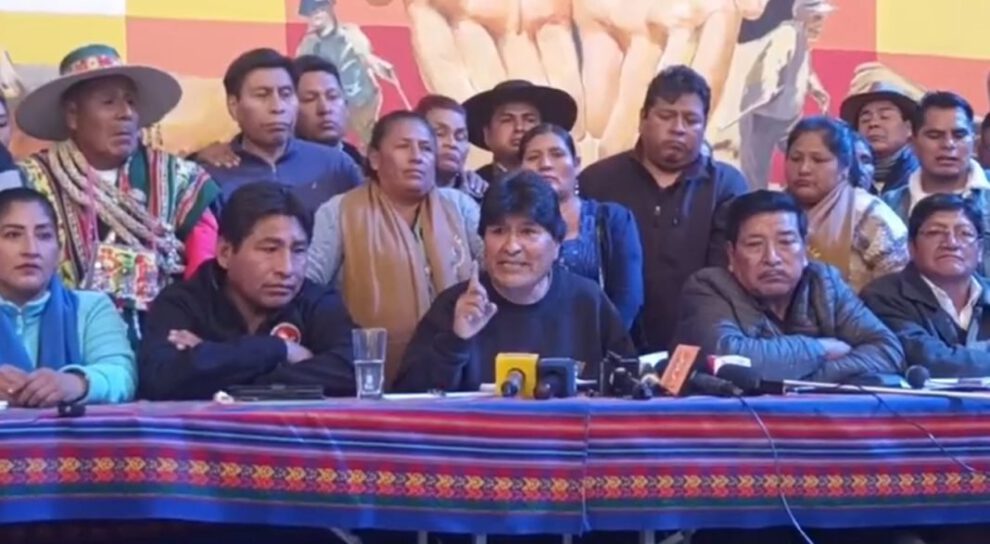 Evo Morales confirma llamada de Arce durante toma militar