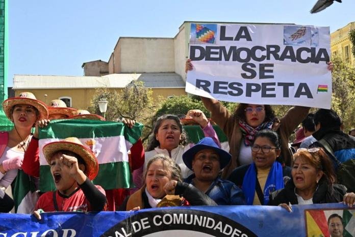 Defensa de la democracia en Bolivia