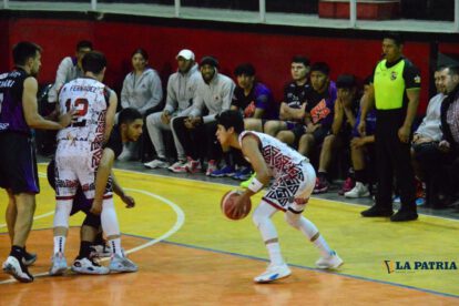 Saracho vs Básquetbol La Paz en la Liga Boliviana de Básquetbol