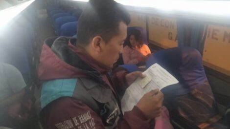 Controles en terminales terrestres para proteger a menores de edad