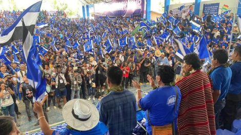 Congreso del MAS en Lauca Ñ