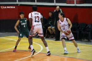 Saracho aplasta a Básquetbol La Paz en la Libobásquet